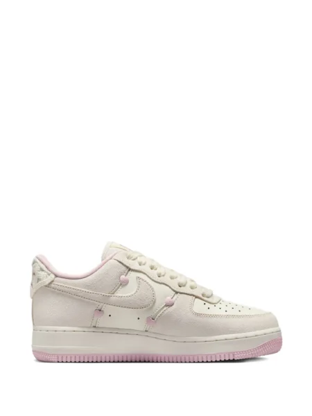 Nike Air Force 1 Low Valentine's Day (2025)