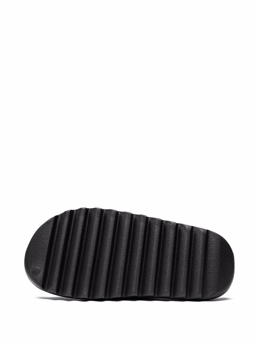 Adidas Yeezy Slide Onyx Image 4
