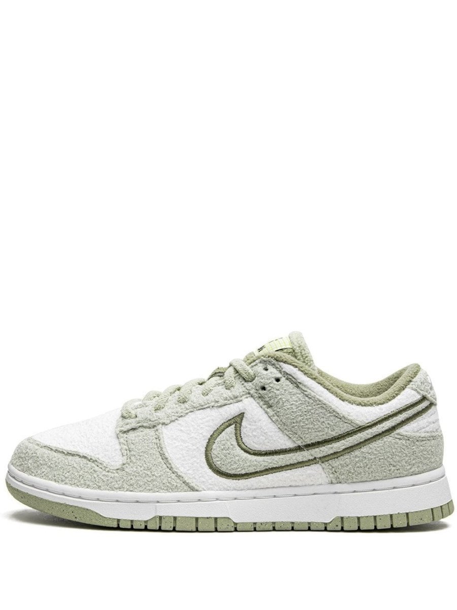 Nike Dunk Low SE Fleece Pack Honeydew Image 3
