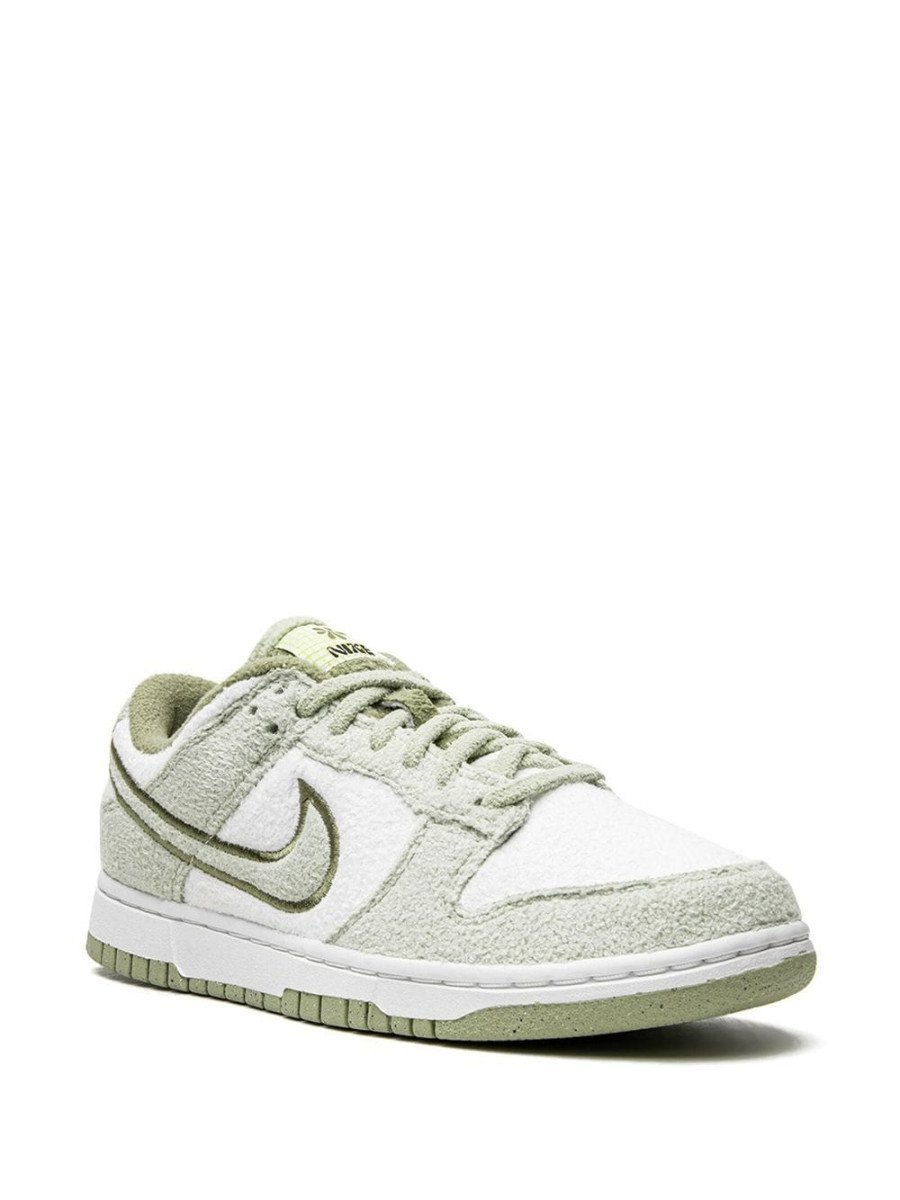 Nike Dunk Low SE Fleece Pack Honeydew Image 2