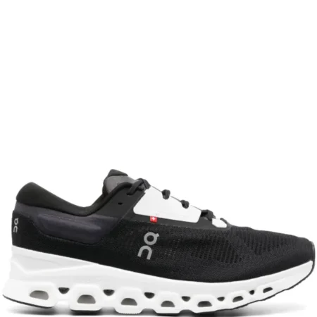 On CloudStratus 3 Black Frost